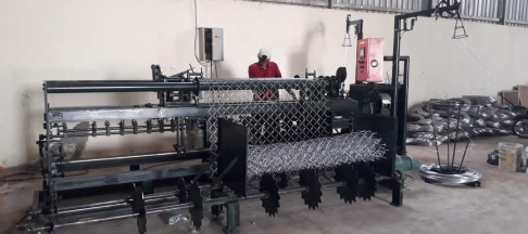 BÀN GIAO MÁY DỆT LƯỚI B40 TẠI LÀO