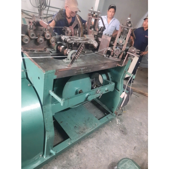 Máy Kẽm Gai Đời Mới 2025